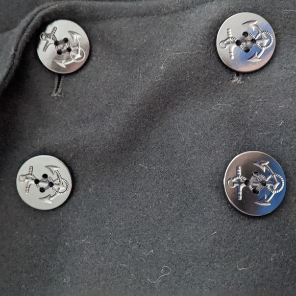 Winter Wool Coat - Picture 6 of 9